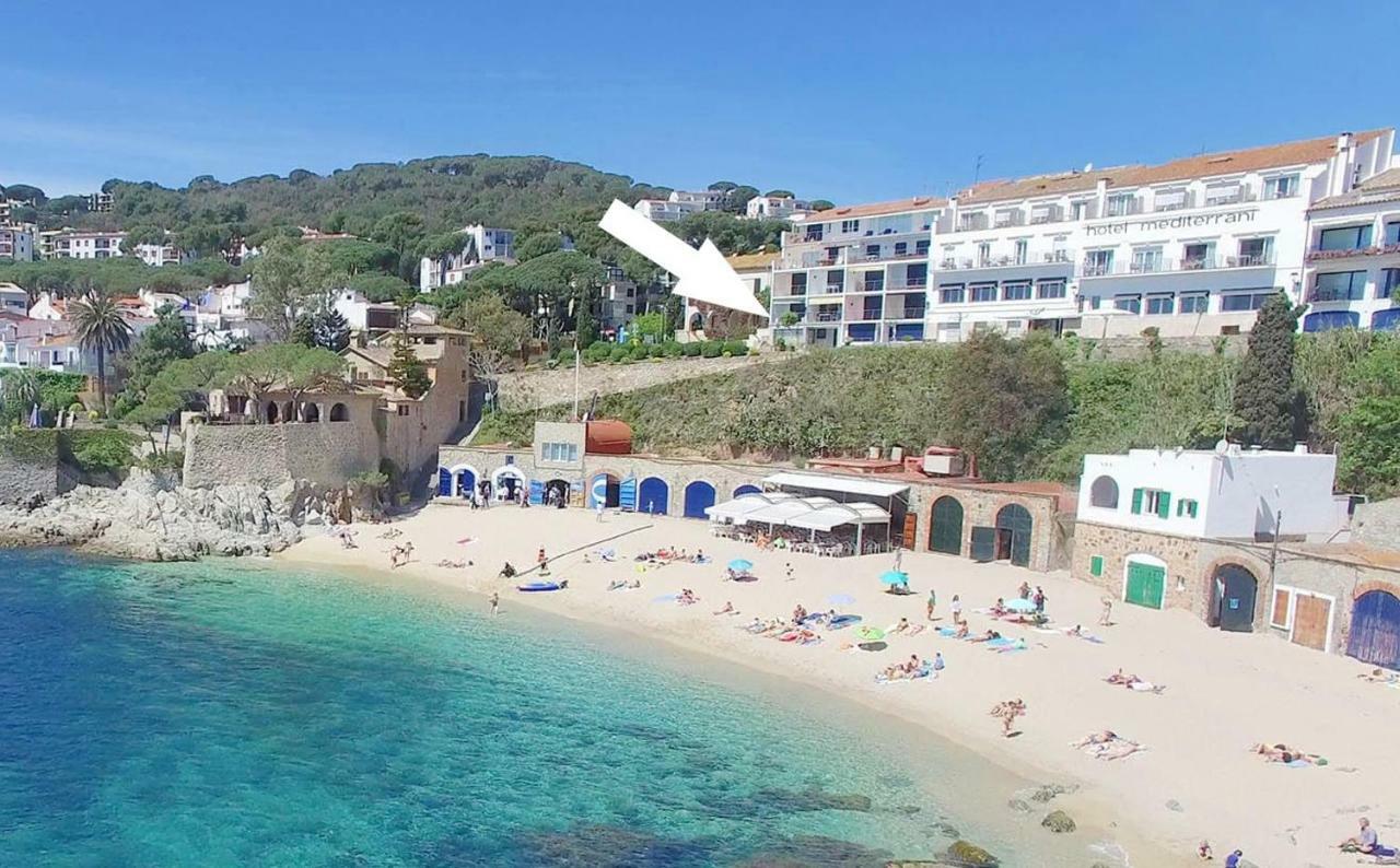 Apartamento Frente Al Mar En La Mejor Ubicacion De Calella 卡莱利亚德帕拉弗鲁赫尔 外观 照片