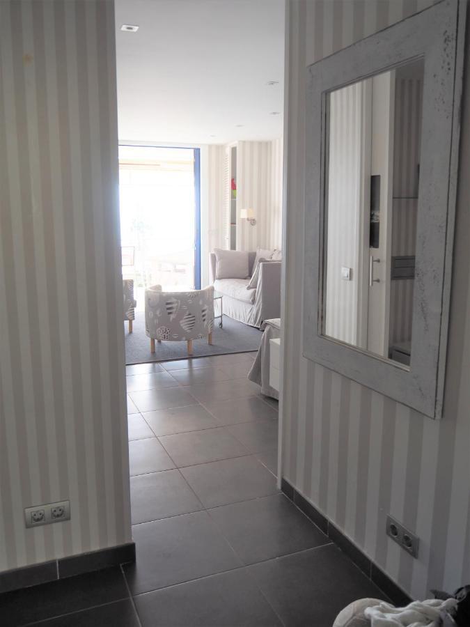 Apartamento Frente Al Mar En La Mejor Ubicacion De Calella 卡莱利亚德帕拉弗鲁赫尔 外观 照片